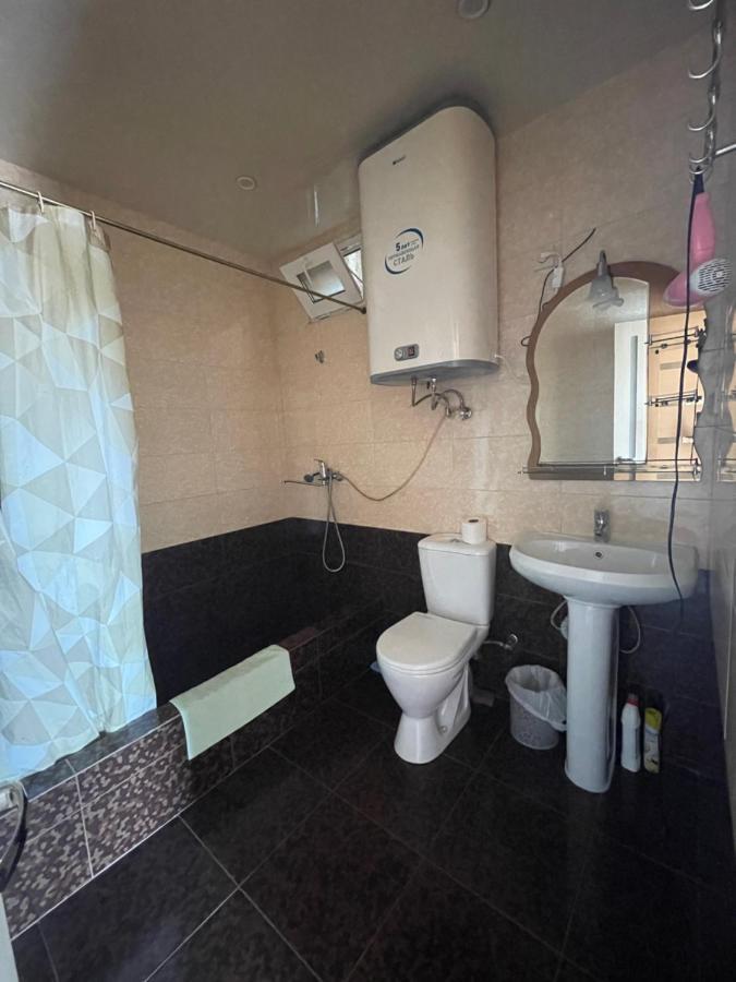 Гостевой Дом На Гечба Hotell Gagra Exteriör bild